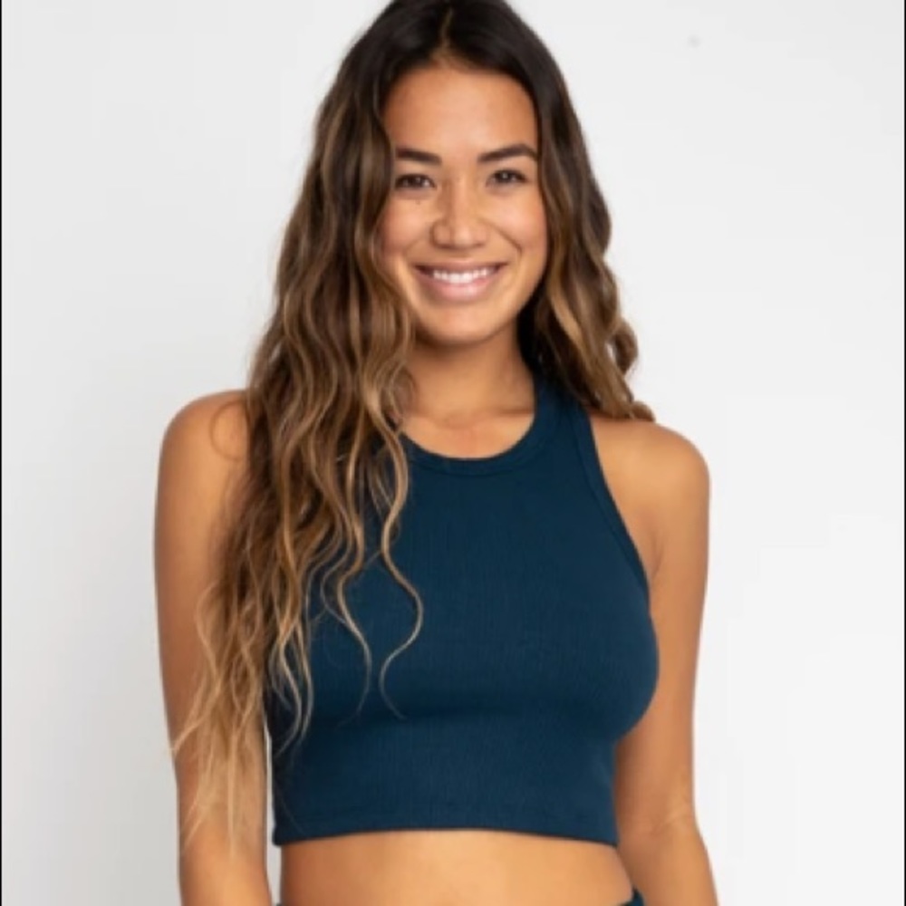 🌊 Midnight skatie Monica tank 🌊
